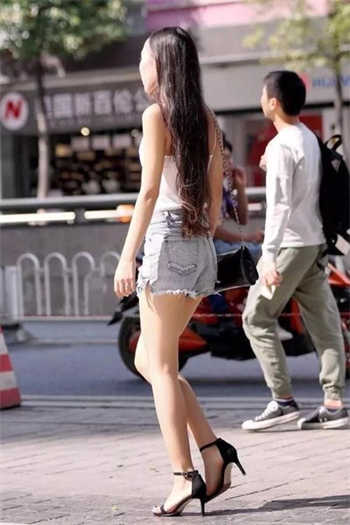 重生医鬼女天师