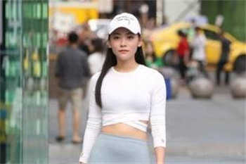 和妈妈在荒岛的银乱生活