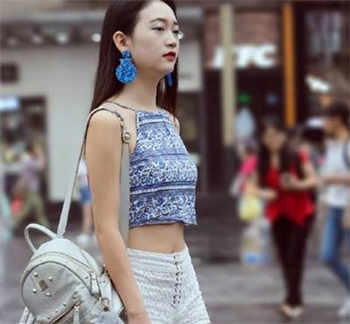 《兼职家教的妻子》