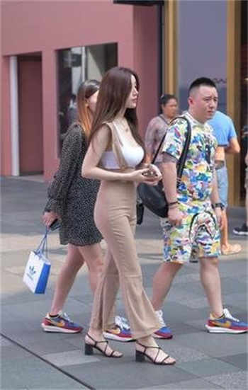 外交官独宠妻全文