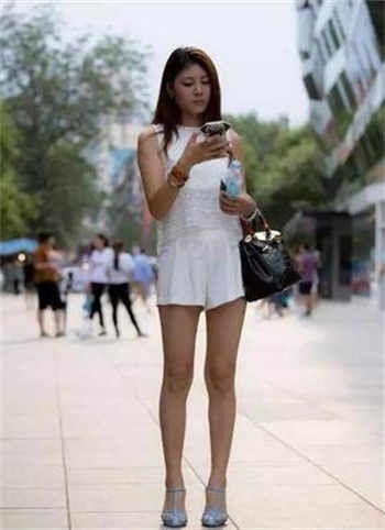穿越成王牌对王牌开始
