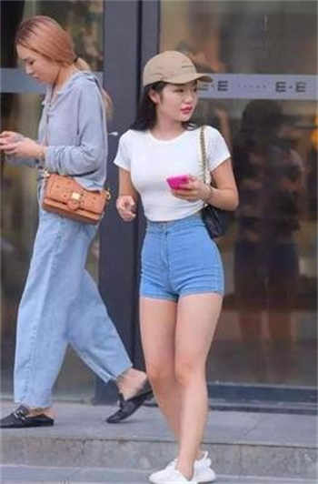 何苗果冻传媒图片