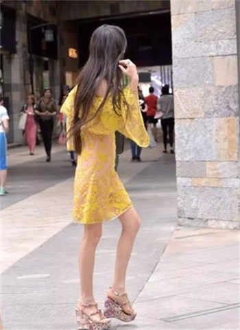 二次元人物做差差的视频