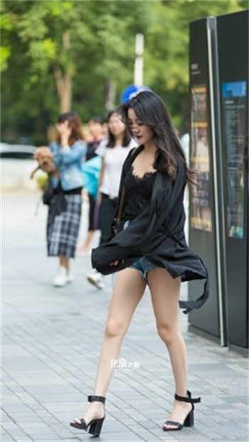主人要我带上狗圈