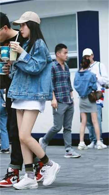 我家兔兔超凶的的资源