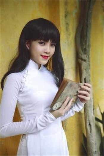 伊人大香蓝在钱猫sv