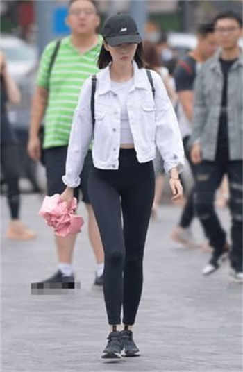 附近的人开场白